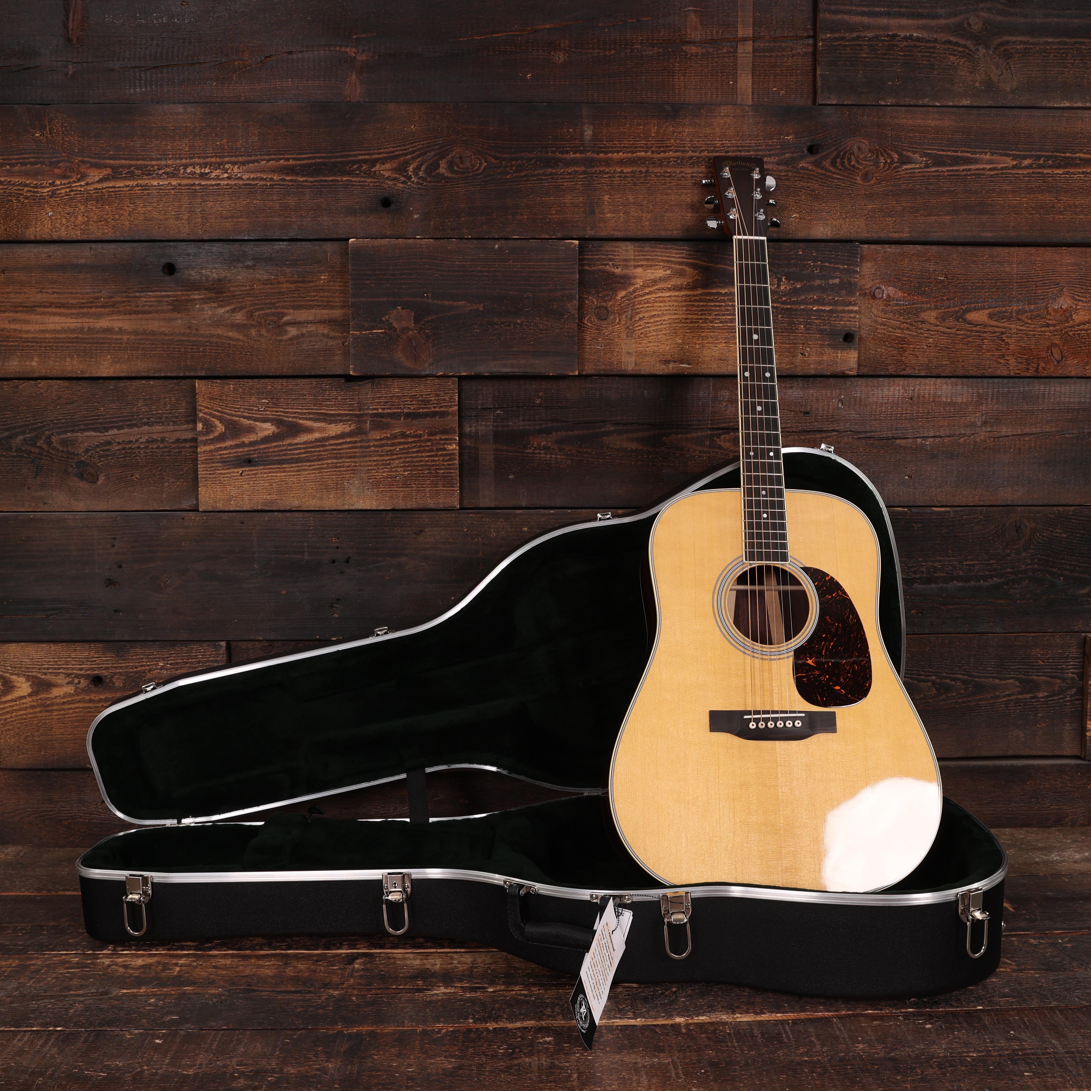 Martin Standard Series D-35 Dreadnought Acoustic Guitar